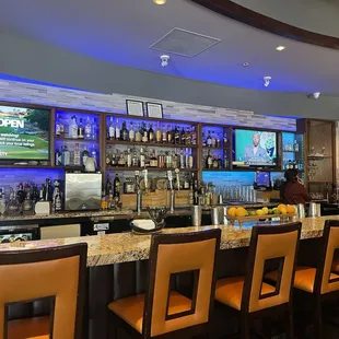Full bar