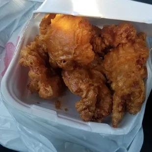 Order of fried chicken, can't even close the box all the way.