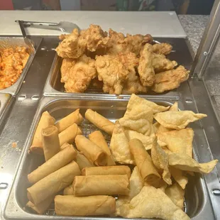 chicken wings and fried chicken