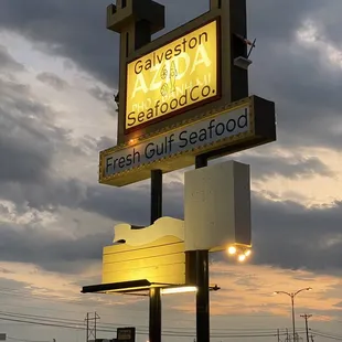 Is it a castle, asian cuisine or seafood?