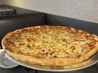 Bob & Luigi's Pizzeria