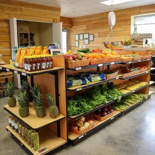 The new indoor Farm Market!