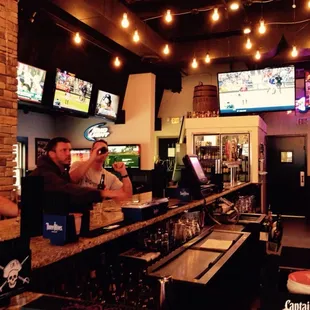 sushi and sashimi, interior