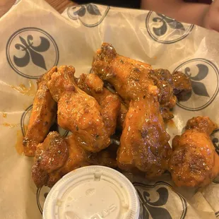 Buffalo wings were so good!!
