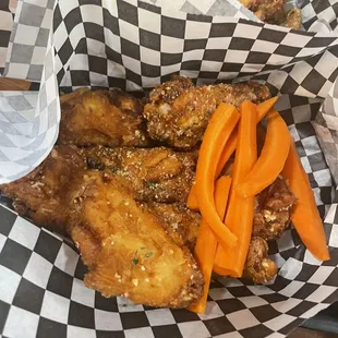 Garlic parmesan wings