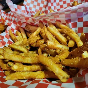 Garlic fries