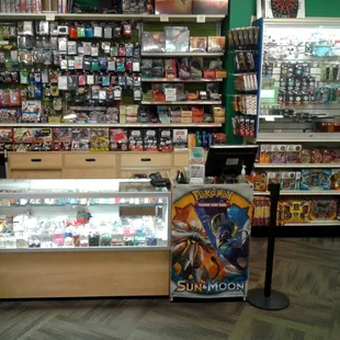 Dice, Collectible Card Games, &amp; Darts