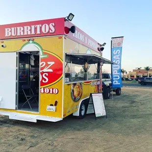 a burritos food truck