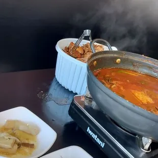 $2 extra charge for plastic container