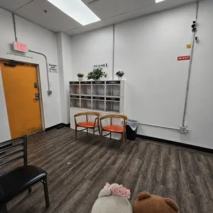 Pick up your food orders from the lockers