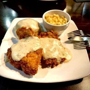Chicken fried chicken, mashed potatoes and mac-n-cheese.