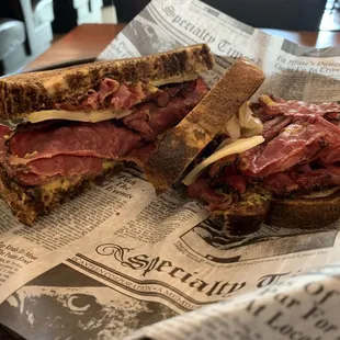 Pastrami on Rye bread