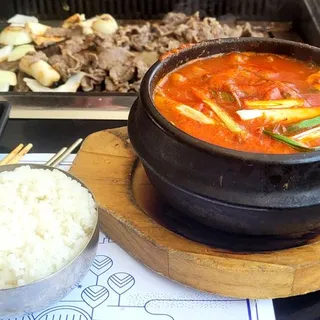 Kimchi Stew