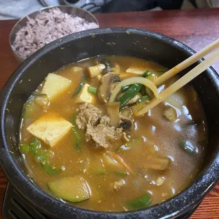 D1. Doenjang Jjigae