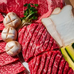 Prime Black Angus Highly Marbled Short Rib / Prime Beef Galbi Bone In