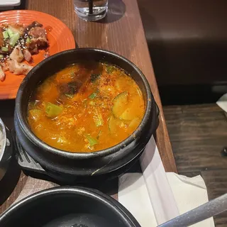 44. Vegetable soft tofu Soup