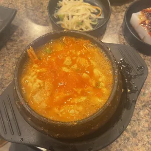 Boiling Hot Pot Seafood Tofu