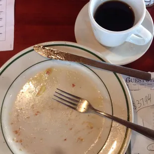 Breakfast so good I cleaned up my plate really good!