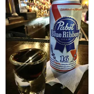 Late Night  Jäeger &amp; PBR @ Gammon&apos;s Pub . 4264 N Lincoln Ave, Chicago, IL. Cool !