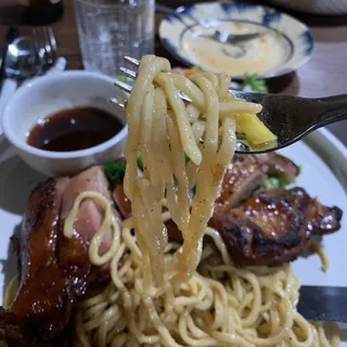 Choose Your Side Order - Garlic Noodle