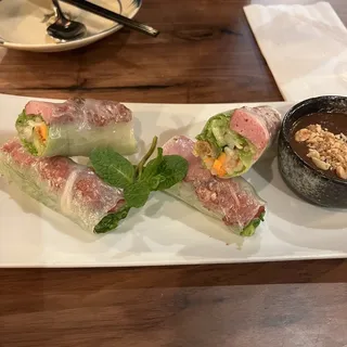 Nem Nuong   Fresh Grilled Pork Sausage Roll