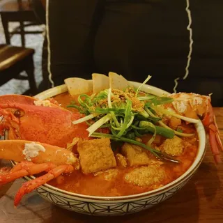 BUN RIEU CO BA - Lobster Bun Rieu