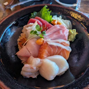 chirashi don