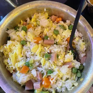 Yong Chou Fried Rice