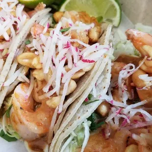 Thai Prawn Tacos