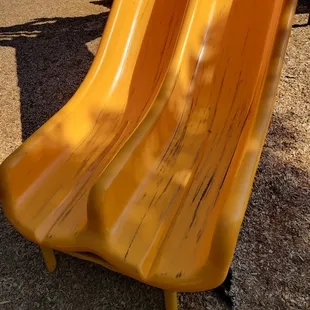 Nice gap design for water flow