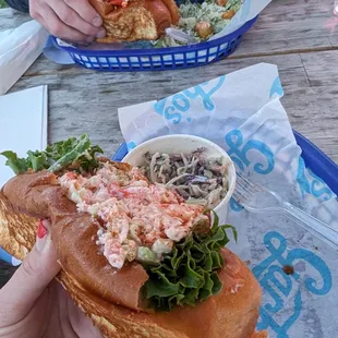Maine Roll with spicy slaw