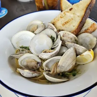 Linguini and Clams