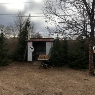 Lisa N Co biz on site offering handmade soaps, luminarias and more