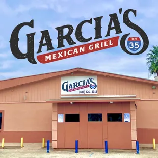 the front of garcia's mexican grill