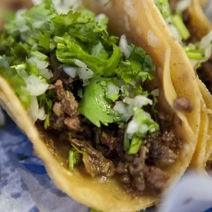 two tacos on a plate