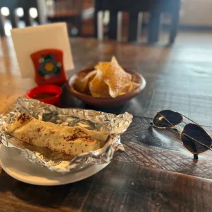 Steak and Chile, chips and salsa