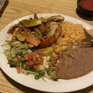 Chicken and vegetable fajitas