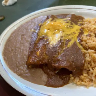 Delicious cheese enchiladas