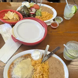 Chile Relleno and steak  plate  not good quality  NOT FRESH