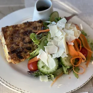 Garden & Grounds Bistro
