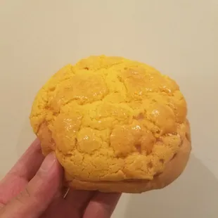 Pineapple bun