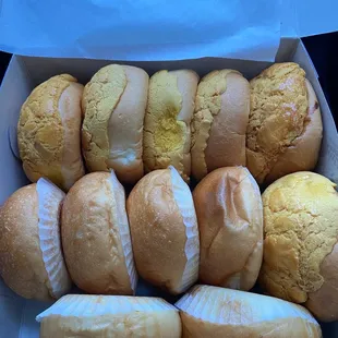 bbq pork buns &amp; pineapple buns