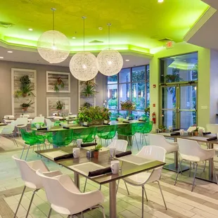 sushi and sashimi, interior