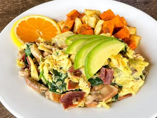 Hugo's - Studio City