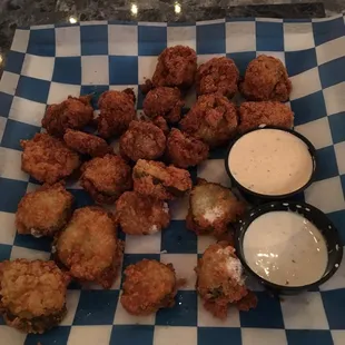 chicken wings and fried chicken, food