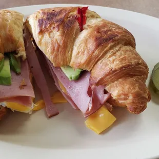 06.16.22 Crossiant breakfast sandwich
