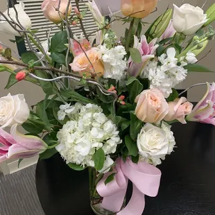 A wonderful delivery. The roses are huge!