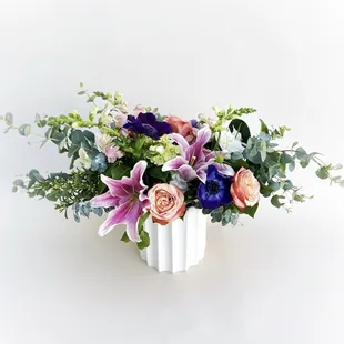 Don't forget to ask for "Designer's Choice" for spectacular one-of-a-kind designs.