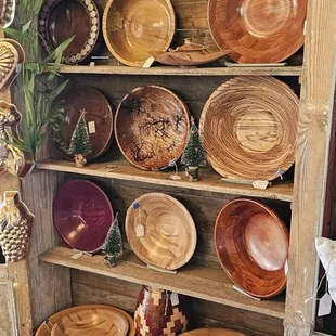 Wooden bowls for sale