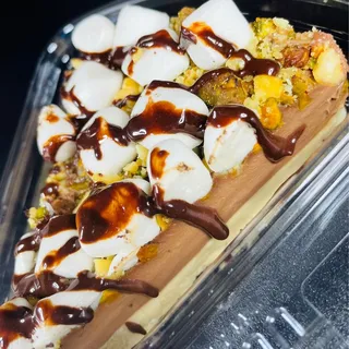 Rocky Road Cheezecake Slice